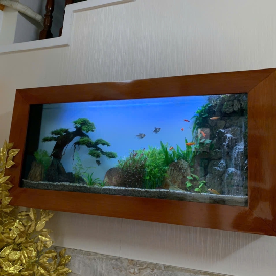 Mầu hồ treo tường - E8